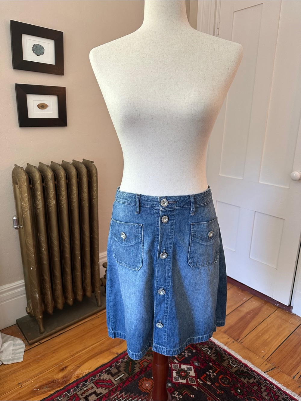 Levi's 100% Cotton Lightweight Button-Front Denim Skirt - Picture 4 of 13